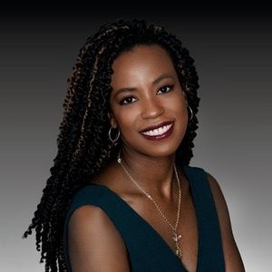 Meet your Posher, Renata